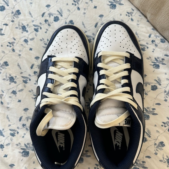 Nike Dunk Sneakers - Picture 6 of 6